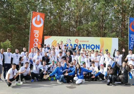 Компания Qazaq Oil провела первый спортивный марафон среди сотрудников сети АЗС