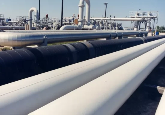 Казахстан обсуждает увеличение поставок нефти в Германию до 2,2 млн тонн