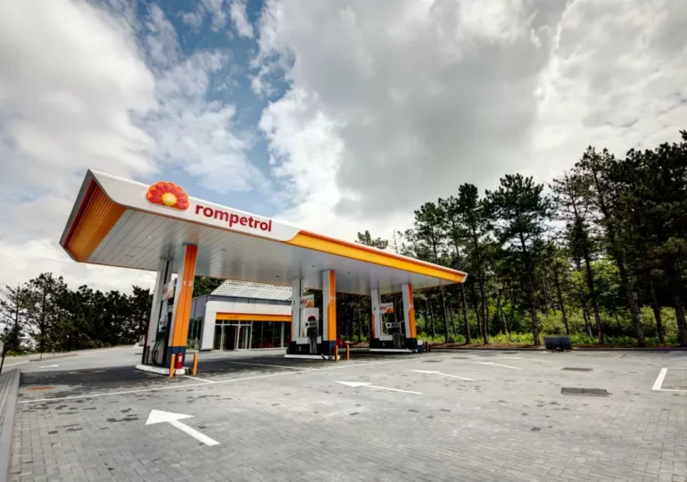 Rompetrol продолжает тянуть "КазМунайГаз" вниз