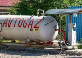 Цены на автогаз увеличили в Казахстане