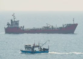 Россия готова задействовать ВМФ для защиты нефтяных танкеров